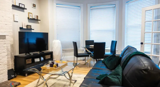 Spacious Suites in the Heart of Back Bay, Забронировать Отель Отели Бостона 3 звезды, рядом с Huntington Theatre, 3*