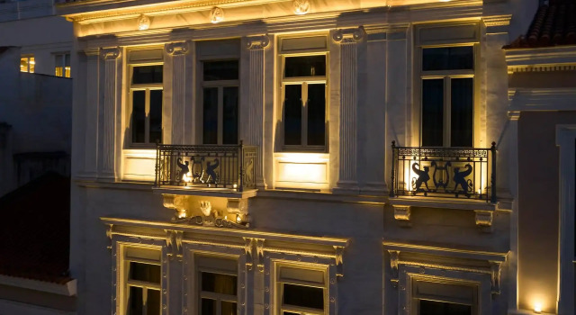 Athens 1890 Hotel & Spa, Забронировать Курортный отель Отели Афины с бассейном, рядом с Театр Каролос Коун "Театрон технис", Бассейн