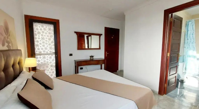 Апартаменты 2 Suite Bedrooms Los Cristianos Incredible Sea View