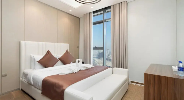 Samaya Holiday Homes - Nobles Family Modern Suites, Забронировать Апартаменты/квартира Отели Эмирата Дубая с бассейном, рядом с Al Wajeha Al Maeyah Marine Transport Station, Бассейн