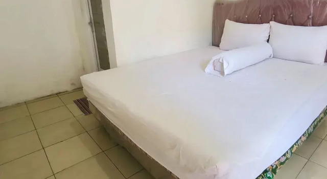 Trikora Guesthouse Syariah 3, Prenota Affittacamere Affittacamere a Pekalongan, Affittacamere