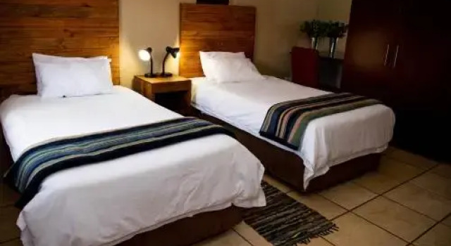 Tambati Overnight And Conference Center, Book Hotel Billige hoteller i Limpopo
