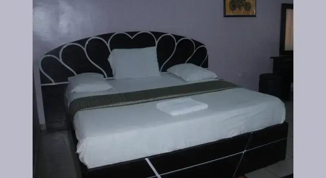 Londa Hotels