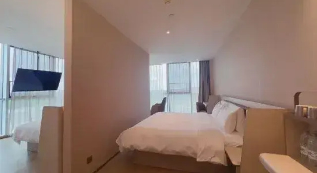 Люкс HanTing Hotel (Leshan Railway Station)
