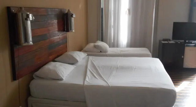 Трёхместный номер Comfort с балконом Hotel Portas da Amazônia