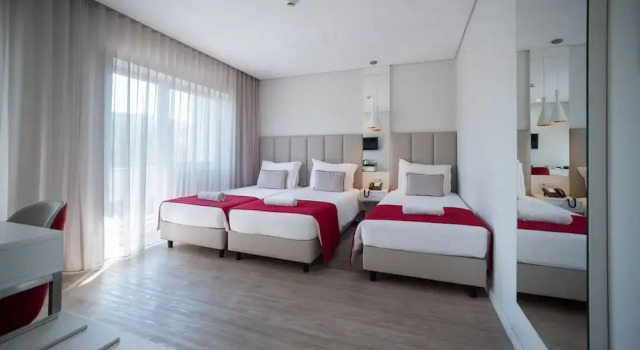Трёхместный номер Standard Hotel Canada