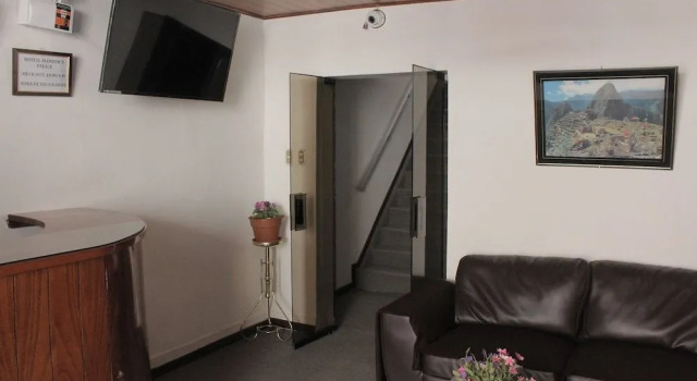 Hostal Alfredo's Palace, Rezervovat Hotel Levné hotely v Cuzco, poblíž Coricancha