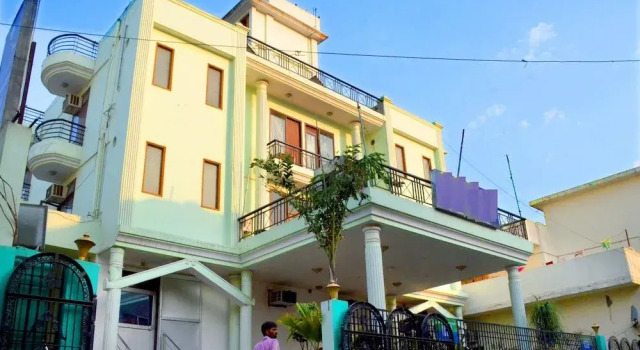 OYO Flagship 3071 Hotel Kamesh Hut