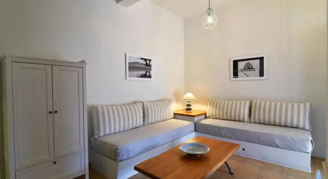 Апартаменты Цокольный этаж Sifanto Mare Apartments