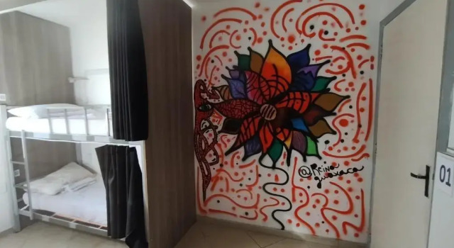 Кровать в общем номере (женский номер) Soul do Mar Hostel