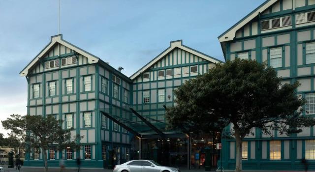 Ovolo Sydney Woolloomooloo, a Wyndham Hotel