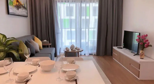 Republic Plaza Apartment