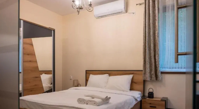 Design 1bdr Apartment in Top Center - Free Parking, Забронировать Апартаменты/квартира Отели Софии с парковкой, рядом с Королевский дворец, Парковка