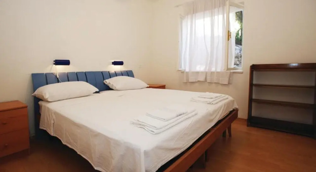 Nice Home In Postira With Wifi, Prenota Hotel Postira Isola di Brazza