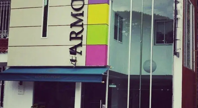Armoni Hotel Boutique, Reservar Hotel boutique Hotéis em Meta com estacionamento, Estacionamento