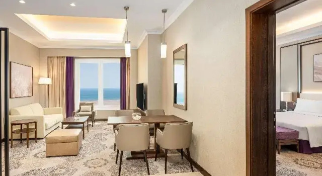 Двухместные апартаменты c 1 комнатой Hilton Al Khobar King Fahd Causeway
