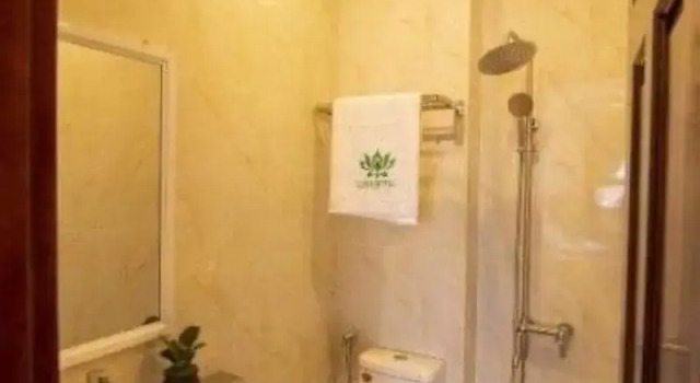 Двухместный номер Superior с балконом Lina Hotel