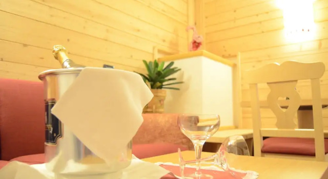Семейный люкс Hotel Ladina