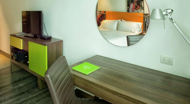 Standard Double room Hampton by Hilton Cali