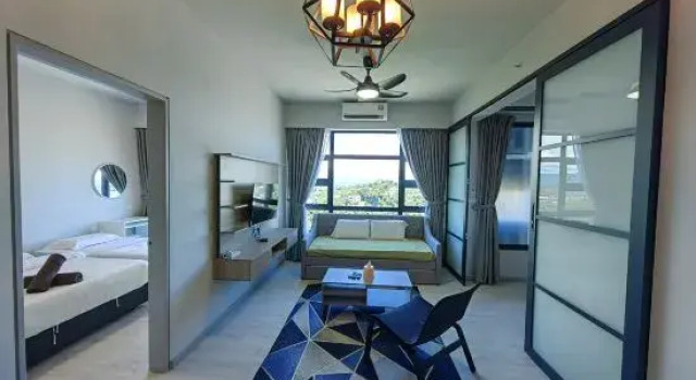 Апартаменты Jesselton Quay Suites