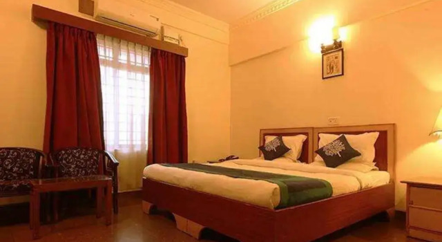 Трёхместный номер Executive FabHotel Spiro Grand - Nr Banashankari