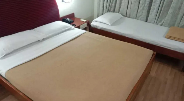 Номер Deluxe Hotel Goutham Manor