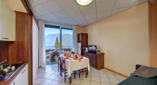 Апартаменты с балконом Hotel Residence Zust