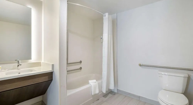 Номер Standard Comfort Inn & Suites New Port Richey Downtown District