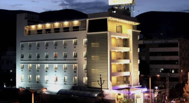 Hotel Renest Tirupati, Rezerwuj Hotel Hotele w Andhra Pradesh z parkingiem, Parking