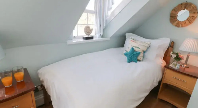 Beachfront, Book Feriehus Sommerhuse i West Cliff, Hytte