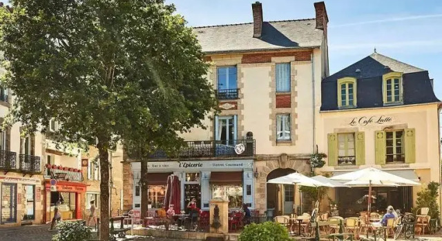 * LE CHAMARELLE * Hyper Centre Auray *, Rezerwuj Hotel  
