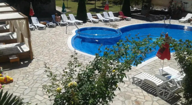 Номер Standard Saint George Family Hotel