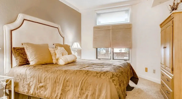Powder Run - 3BR Condo + Private Hot Tub #C-11 - LLH 61658