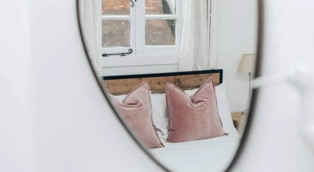 Chalk House - Pet Friendly - From 125 Per Night
