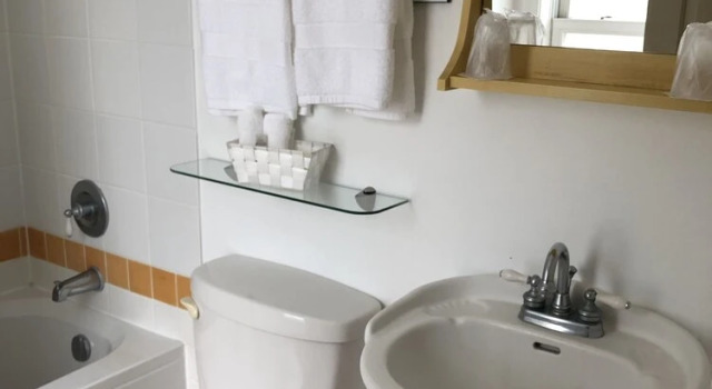 Полулюкс AUBERGE Knowlton