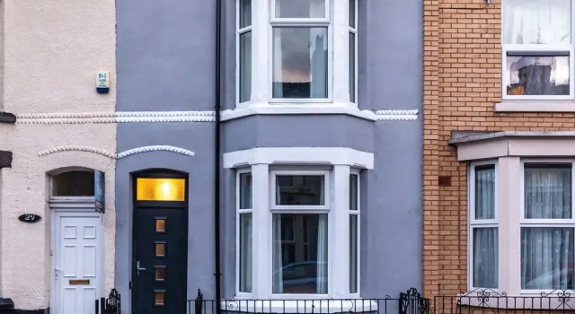 Lush Apartments 4 Bedroom House - Gilroy, Забронировать Апартаменты/квартира Отели Англии с завтраком, Завтраки