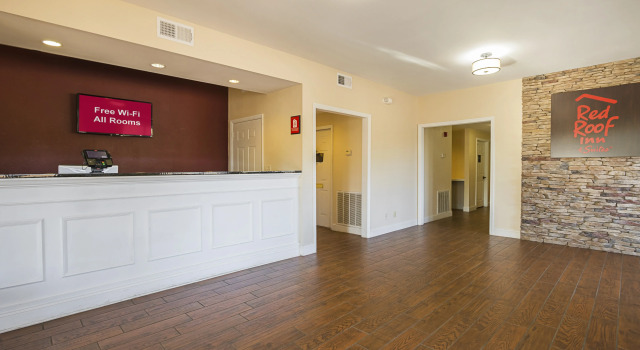 Red Roof Inn & Suites Scottsboro, Book Hotel Scottsboro Alabama