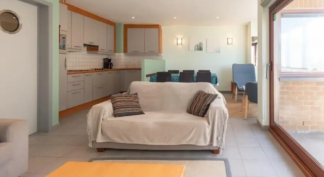 Apartment With Terrace and Side sea View, Rezerwuj Apartament Hotele w Bruksela z parkingiem, Parking