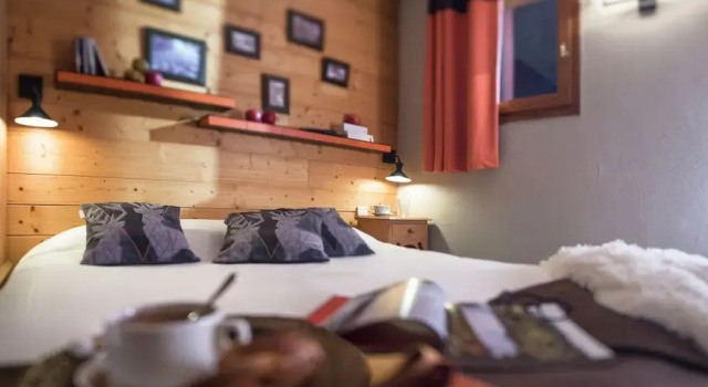 Snug Apartment, at Just 300 m. From the Slopes in Tignes, Забронировать Апартаменты/квартира Отели Тинь с парковкой, Парковка
