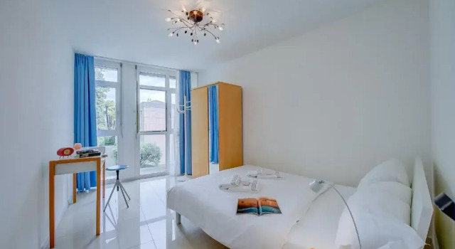 Residenza Esther, Забронировать Отель Минусио Минузио