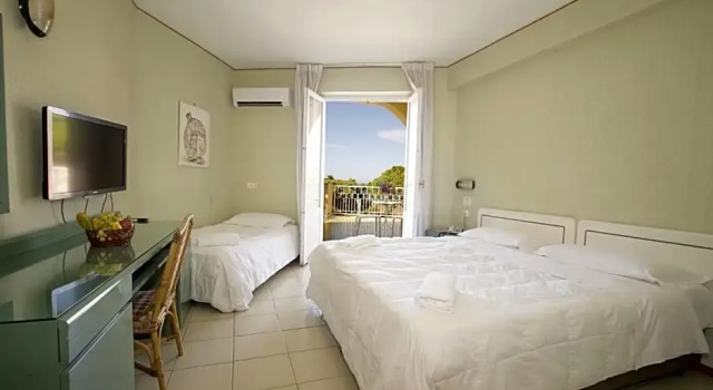 Standard Doppel Familie Zimmer Perla Del Golfo Resort