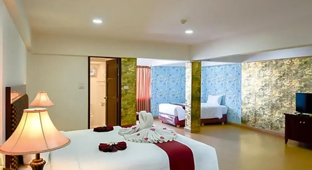 Номер Deluxe Pattaya Hiso Hotel
