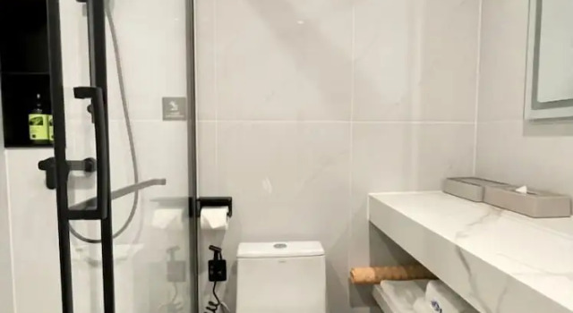 Двухместный номер Superior с балконом ZTE Hotel Da Mei Sha