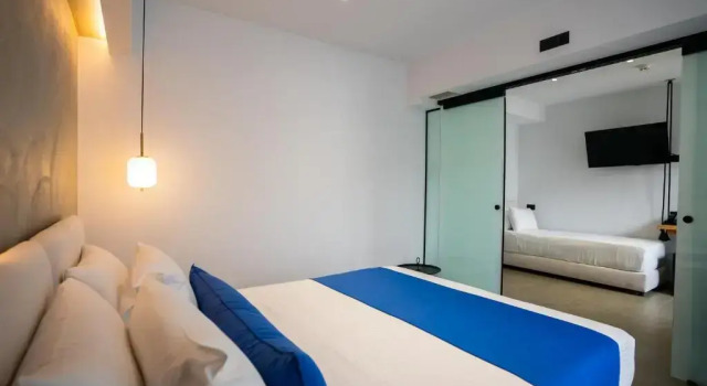 Трёхместный номер Standard с красивым видом из окна Casa Porto Boutique Hotel