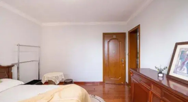 Люкс с 3 комнатами Book&Bed(Yuyuan Branch)