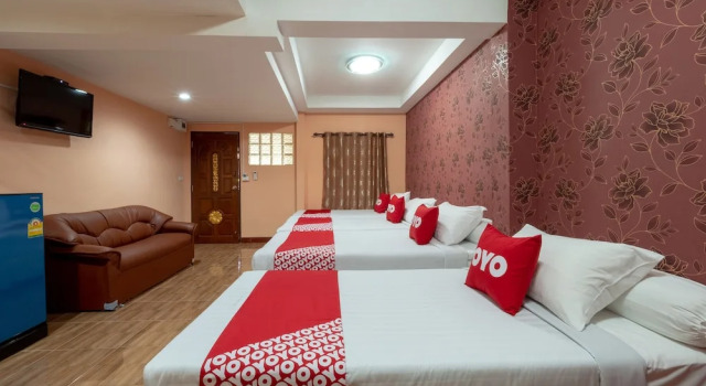 Люкс OYO 1128 Ban Suan Meesakul Resort