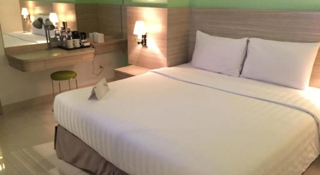Двухместный номер Superior Whiz Prime Hotel Kelapa Gading