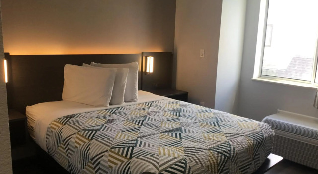 Motel 6 McAllen, TX - East