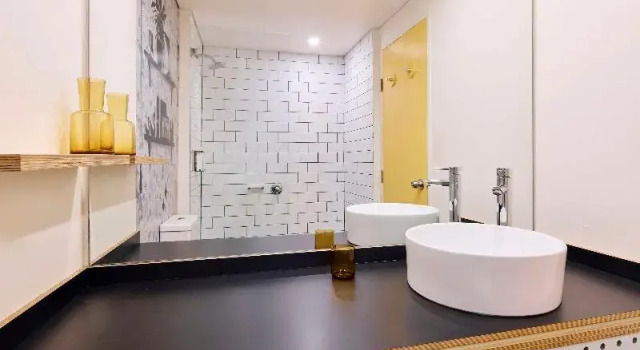 Шестиместный номер Standard Atura Albury