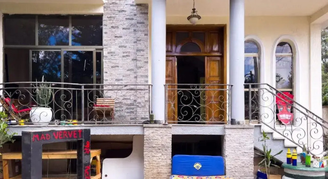 Mad Vervet Backpackers Hostel, Prenota Ostello Hotel economici a Addis Abeba